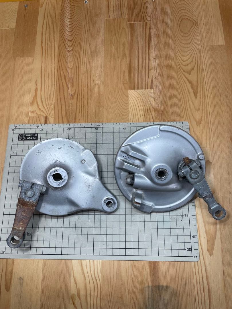 カブ　c50 ホイールハブ　スポーク穴拡張品　ブレーキパネルセット GO