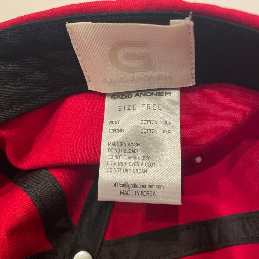 GADID ANONIEM JUDE RED キャップ
