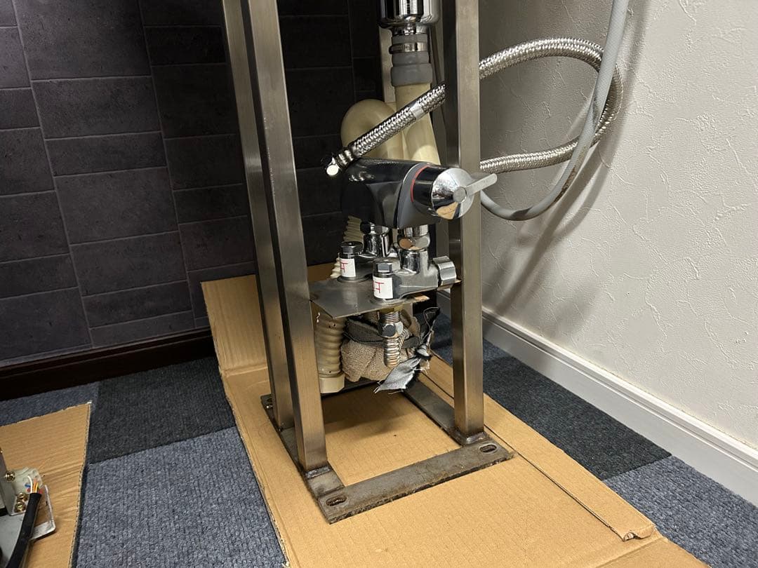 黒 スタイリングチェアとシャンプー台セット