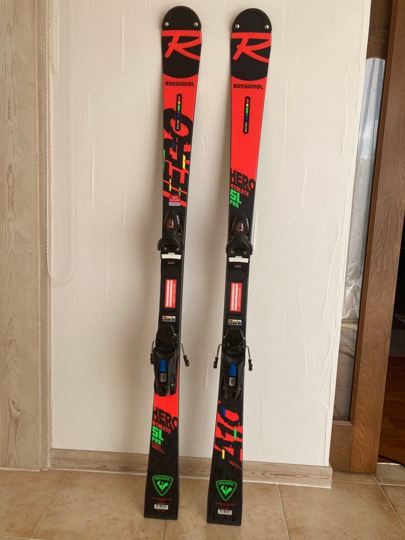 メ*3様 ROSSIGNOL HERO ATHLETE SL 142cm