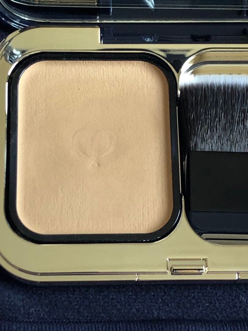 クレドポー ボーテ タンプードルエクラⅡ オークル20