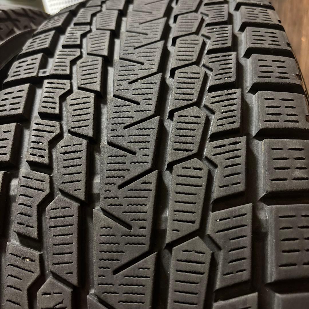 225/65R17(102Q)スタッドレスタイヤ ヨコハマ製アイスガードG075