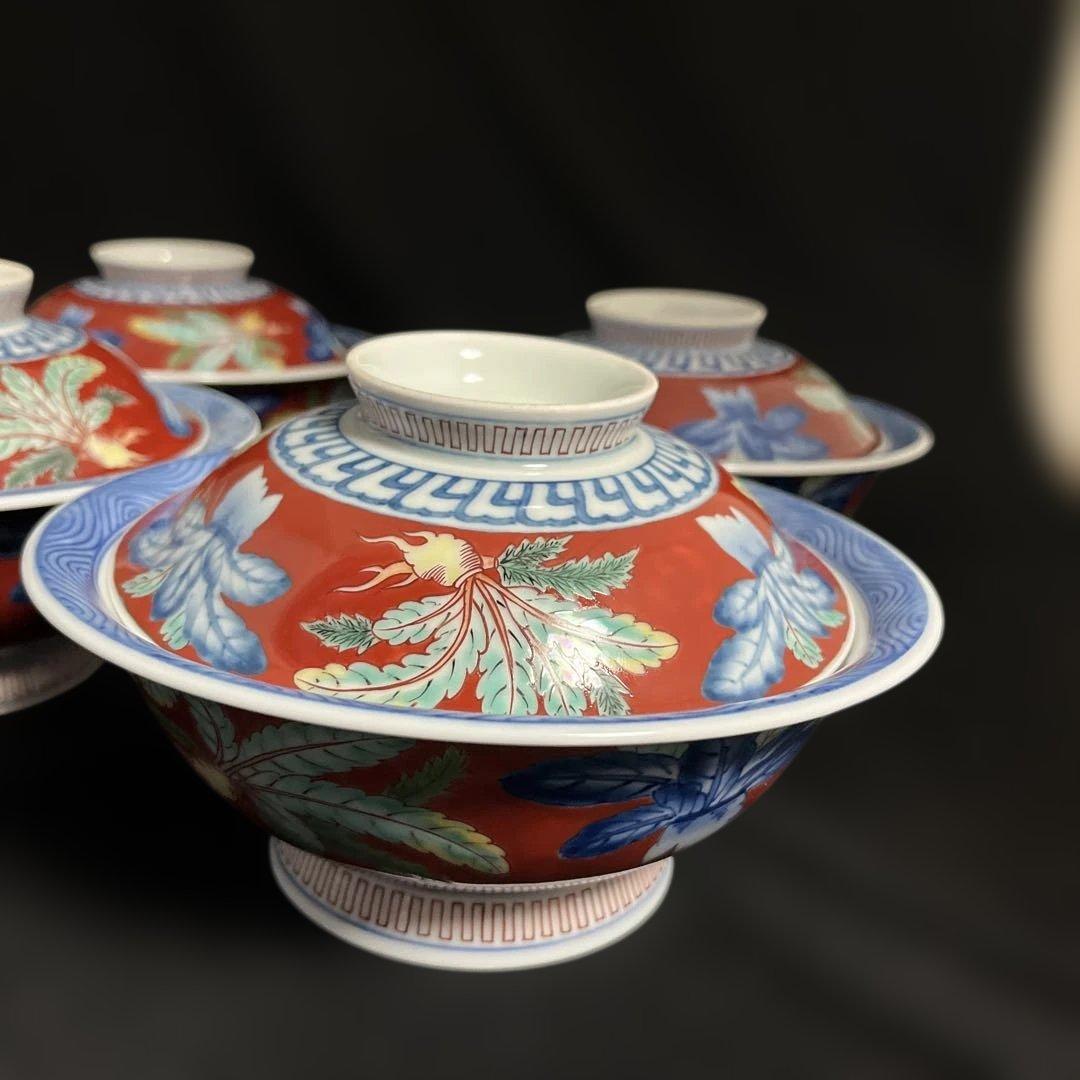 レア　　今右衛門　色鍋島　蓋付煮物椀 　4個セット 　手描き　赤地に青い花柄