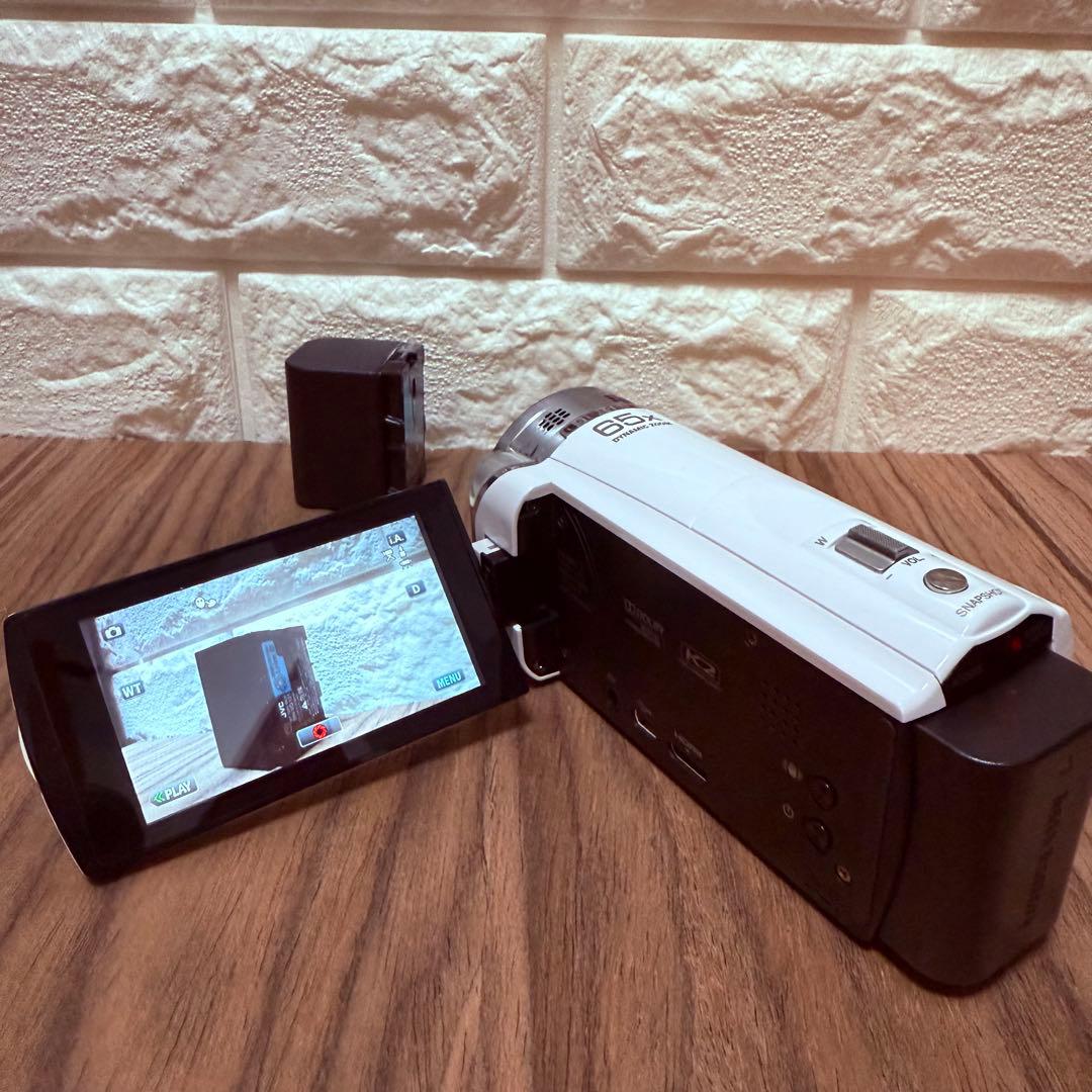 【美品】 JVC Everio GZ-E565 エブリオビデオカメラ