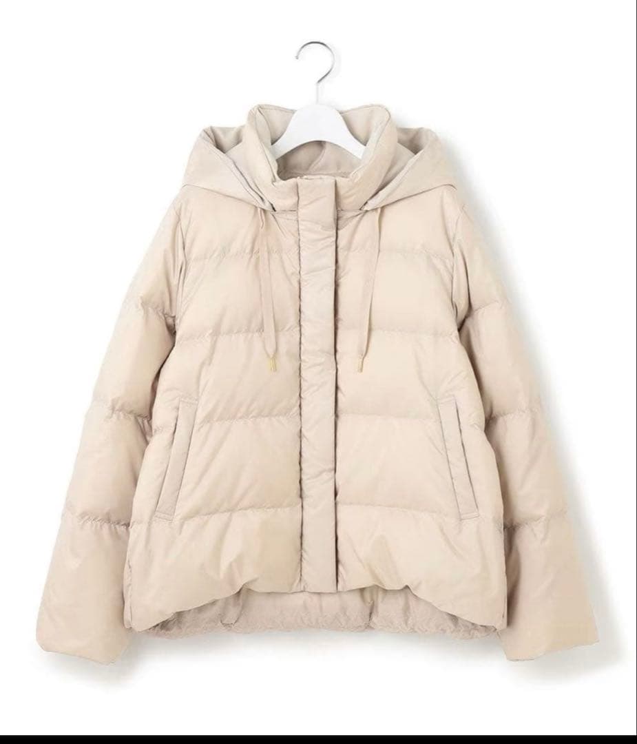 23区今季滝沢眞規子さん着用VERY掲載シレータフタコンパクト ダウンコート38