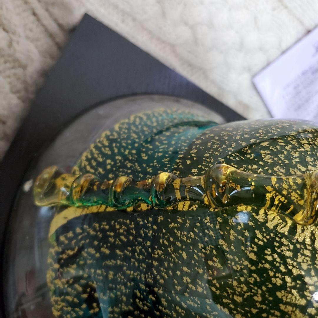 マルティグラス　義山飾り兜　台付き　ガラス細工