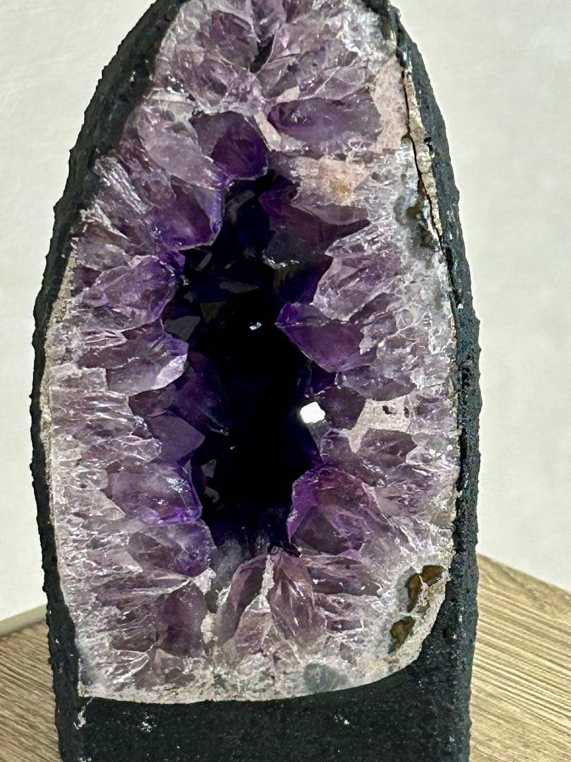 店舗移転SALE アメジストクラスター　ドーム　紫水晶　 1804g