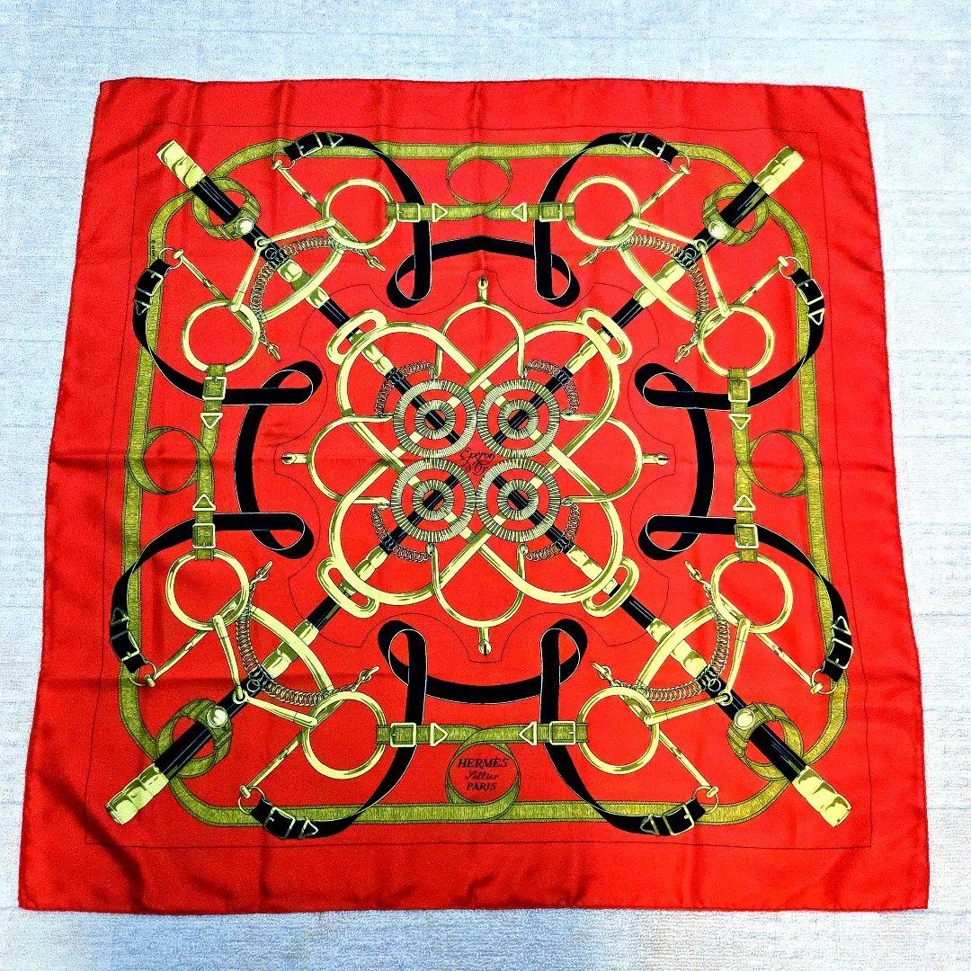 HERMÈS カレ90 赤
