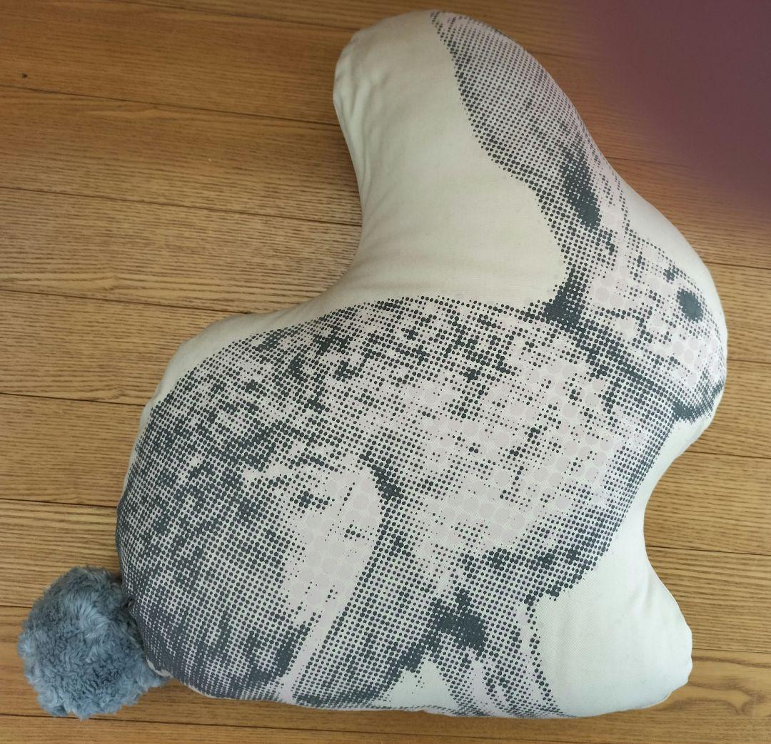 フェリシモ★しっぽに癒やされるアニマルクッション★うさぎ