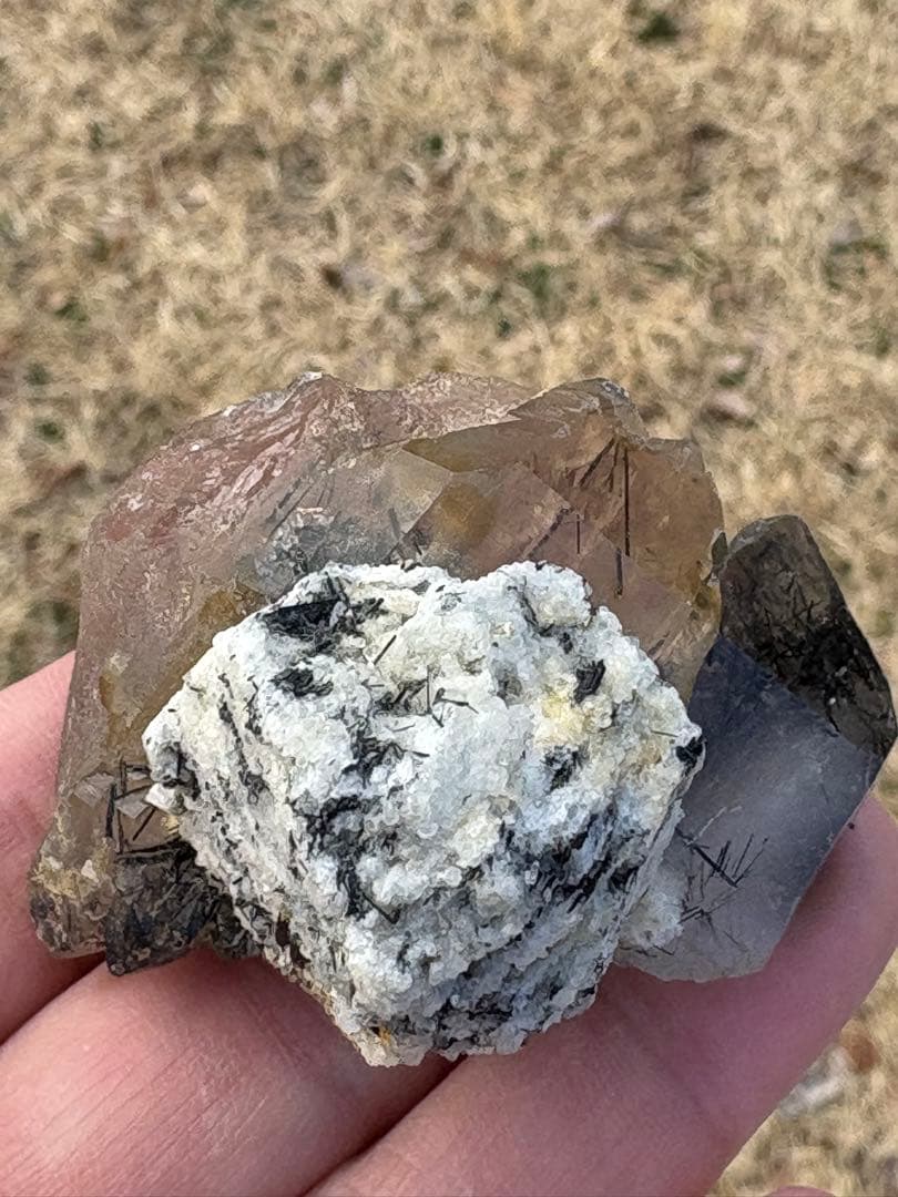 【匿名発送】パキスタン産ザギマウンテンクォーツ