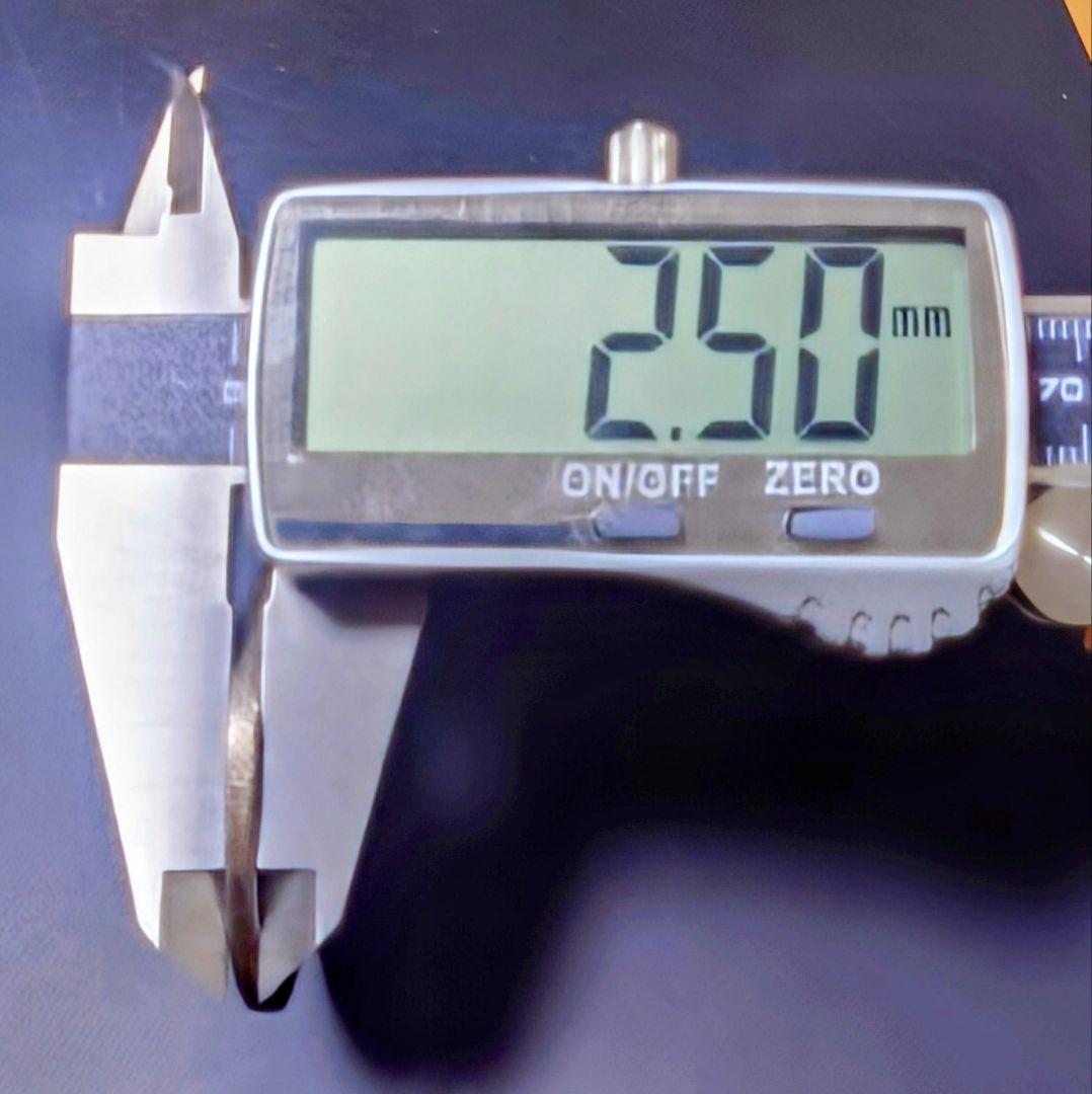 香港壹圓銀貨　古銭大型硬貨　1901年 イギリス貿易銀貨 1ドル硬貨