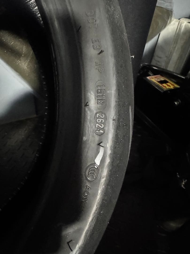 ピレリ DIABLO SUPER CORSA V3 SP