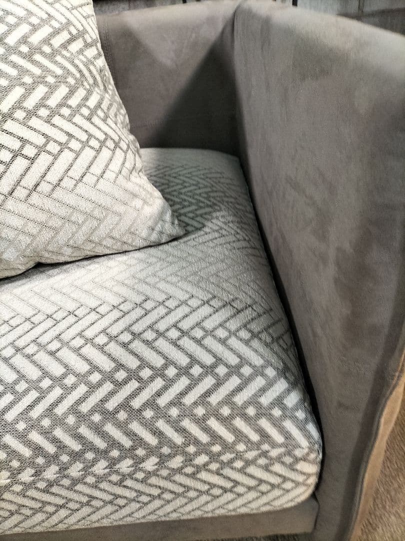 ト*ラ様 肩肘ソファ クッション付き カウチ 幅165cm モデルルーム展示品