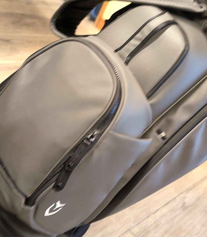 人気のグレー☆ベゼル☆Vessel 3.0 8.5型☆キャディバッグ☆スタンド式