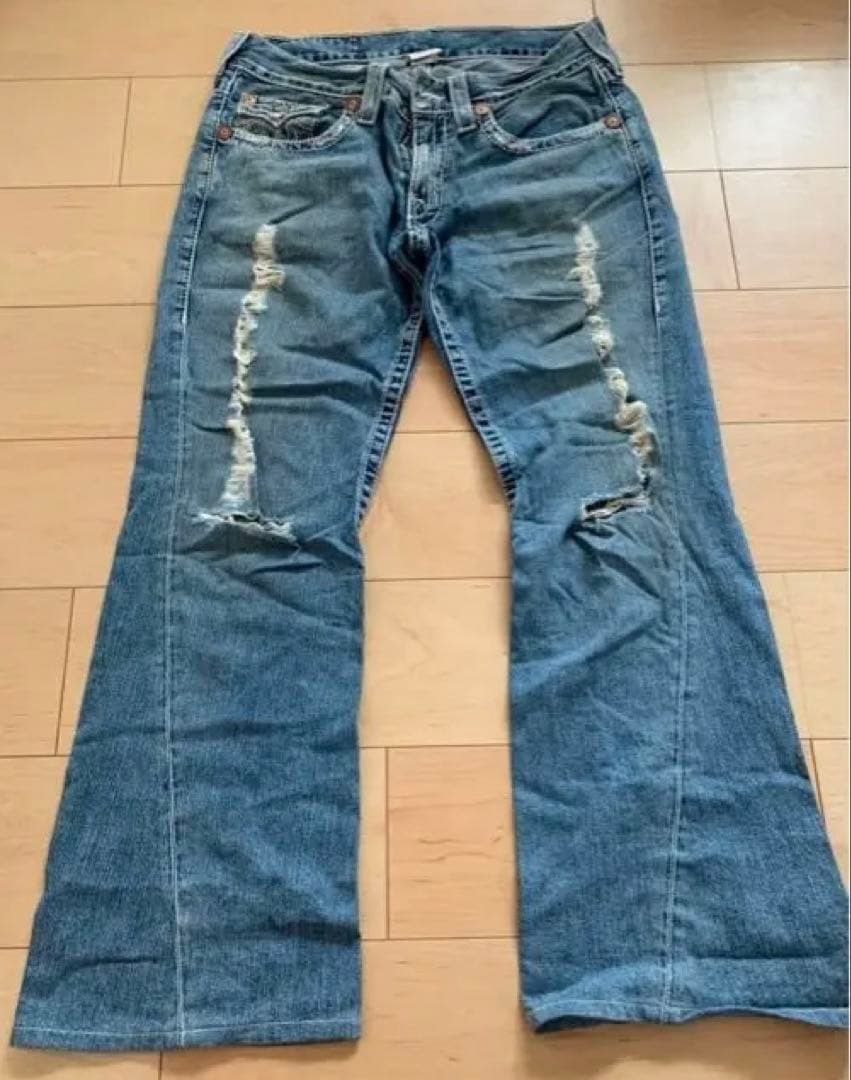True Religion フレアデニム