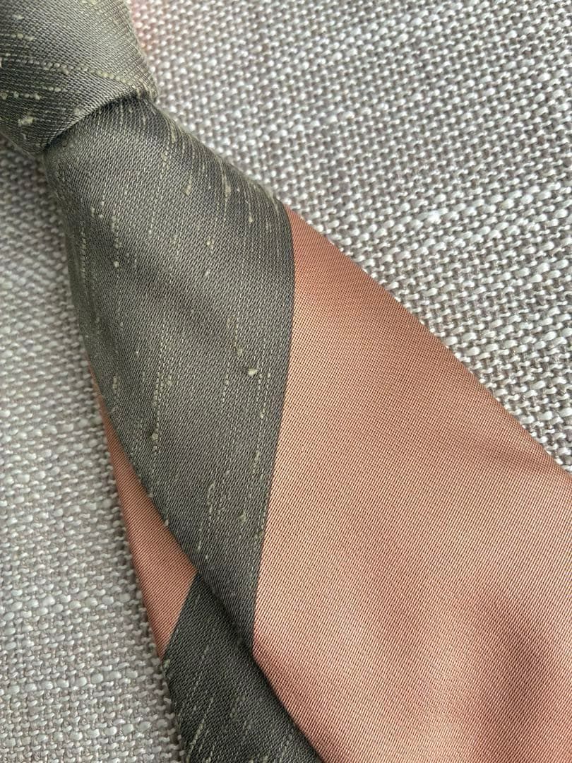 美品 Atto Vannucci アット ヴァンヌッッチ　ネクタイ　セッテピエゲ