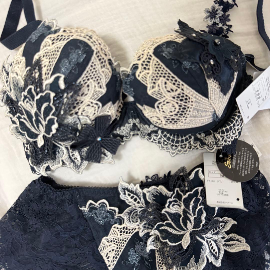 サルート　ヴィクトリア　98G E65