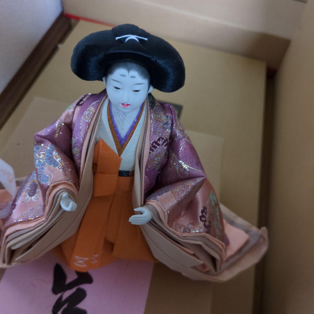 (2)雛人形　5人飾り木製塗二段の人形、段、親王台セット セット11000円