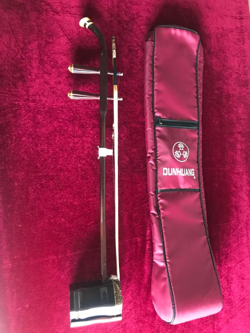 二胡★中古品★蛇本皮★音など確認済み