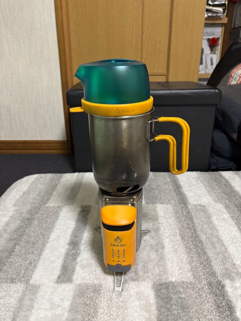 BioLite バイオライト　キャンプストーブ　焚き火　アウトドア