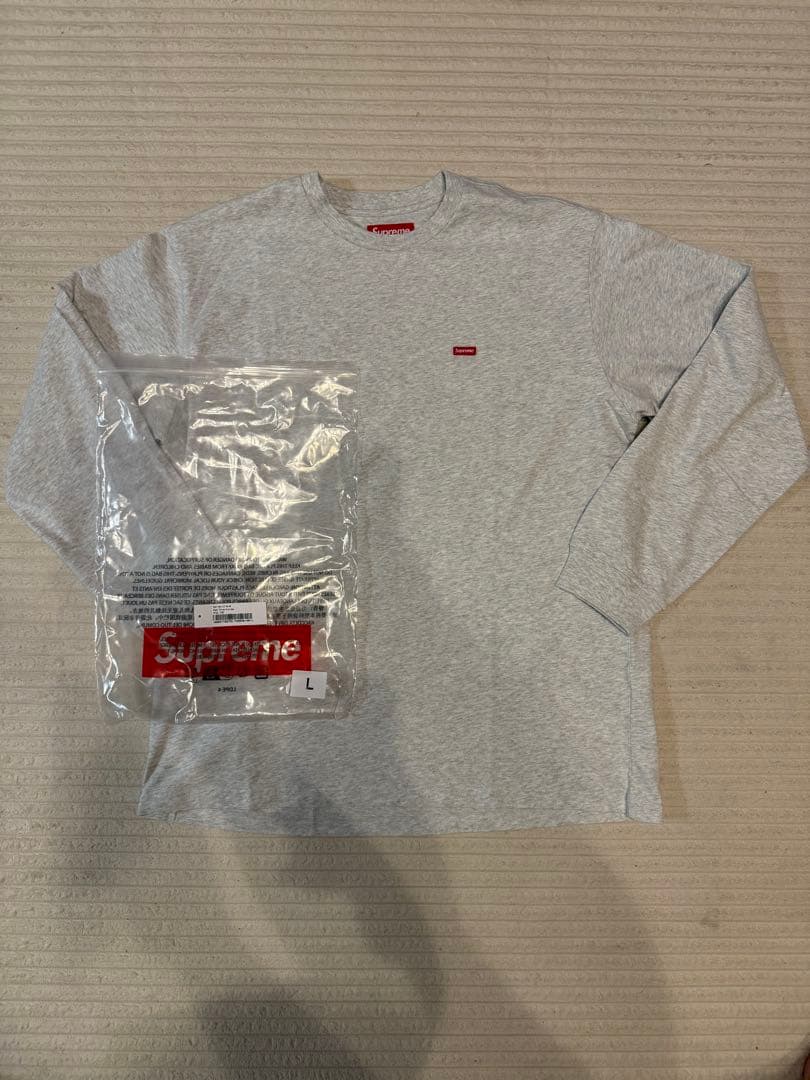 supreme Small Box Logoシュプリーム　スモールボックスロゴ