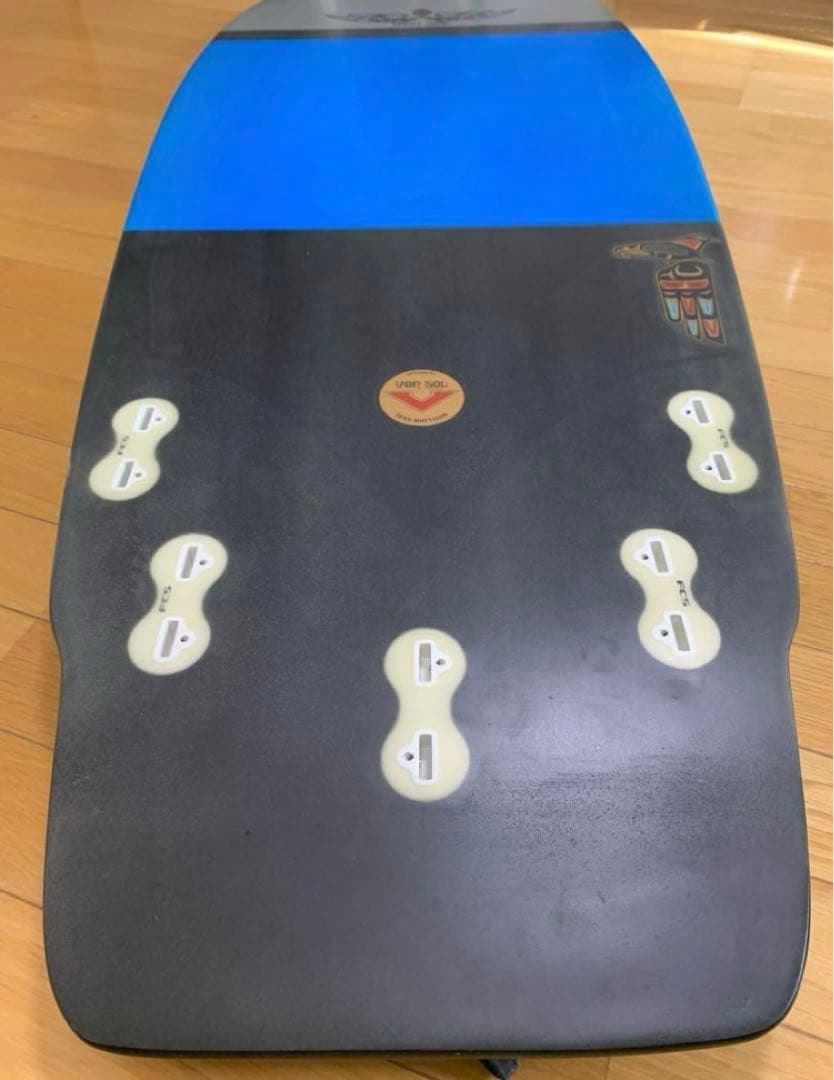 名作小波キラー Vonsol Flying Manta 5’8\" epsフィン付