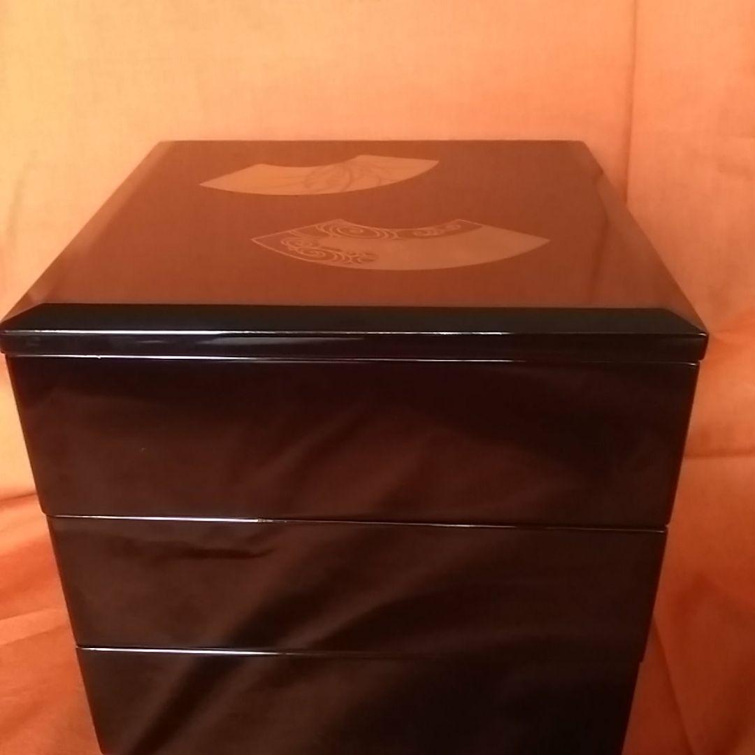 塗り重箱 （3段）(Japanese lacquerware)