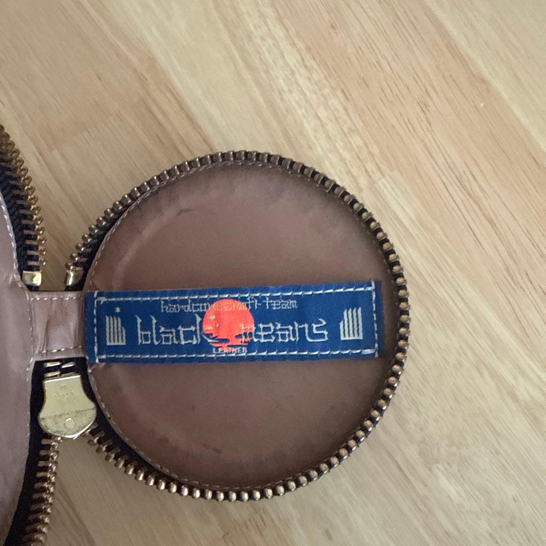 black means ケース サークルポーチ