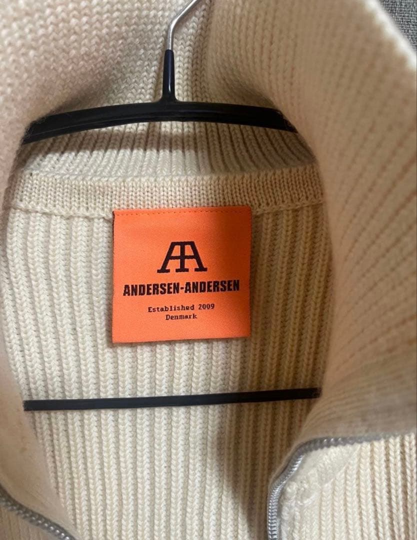 アンデルセンアンデルセン　ドライバーズニット　白　フルジップ