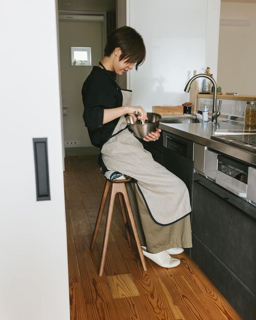 キッチンスツールNA H630＋ミナ ペルホネン tanpopo khaki