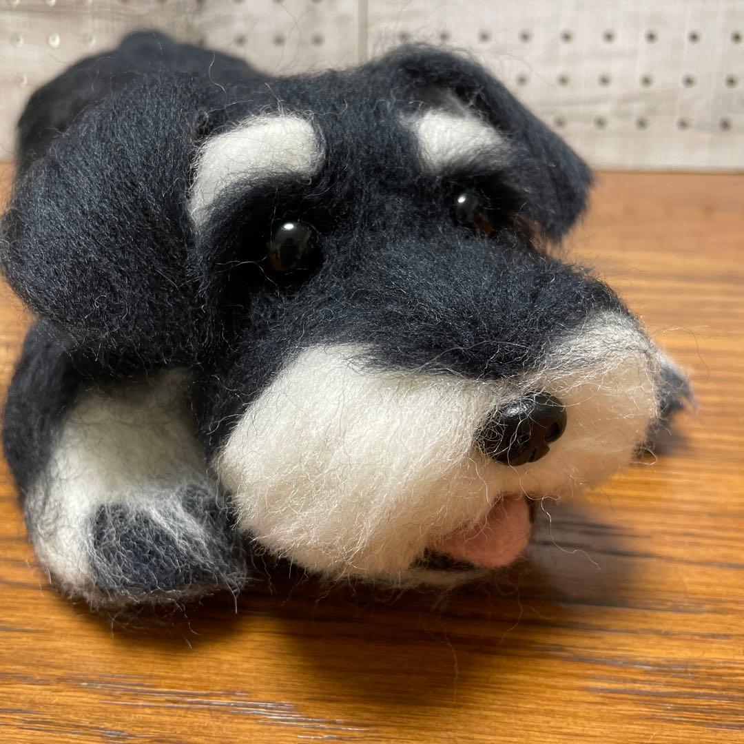 羊毛フェルト　ミニチュアシュナウザー　3点