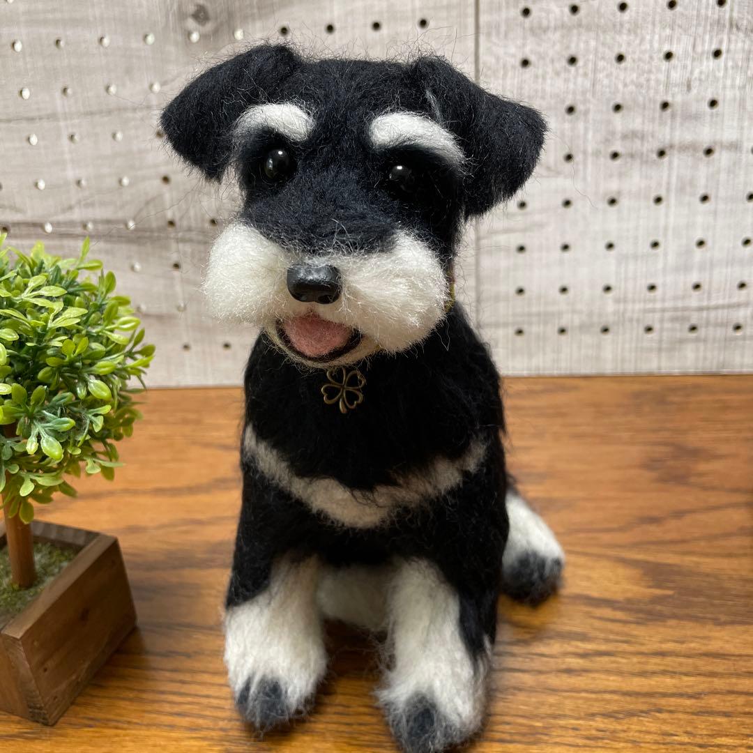 羊毛フェルト　ミニチュアシュナウザー　3点