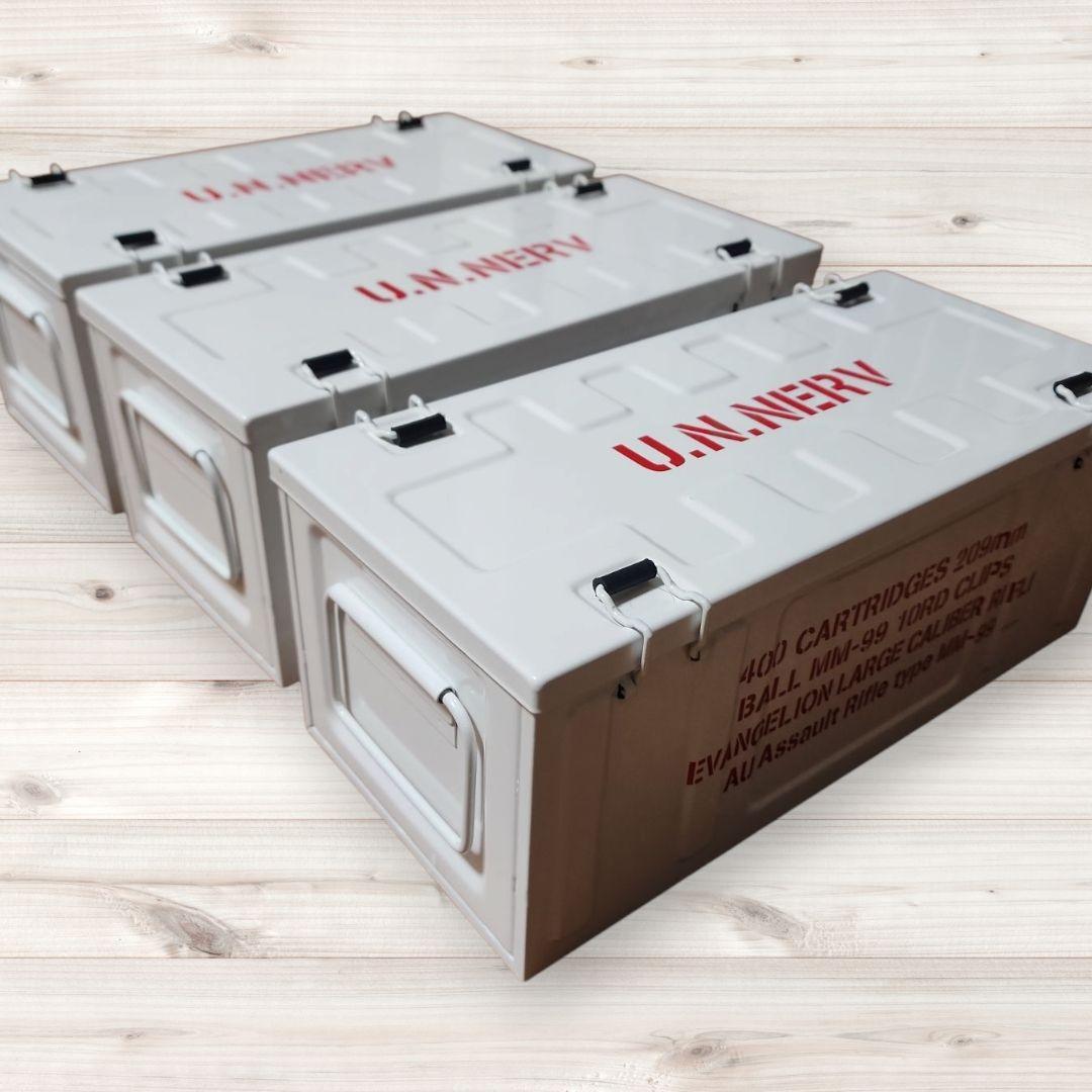 エヴァンゲリオン新劇場版 EVA Garage マルチBOX LARGE　白