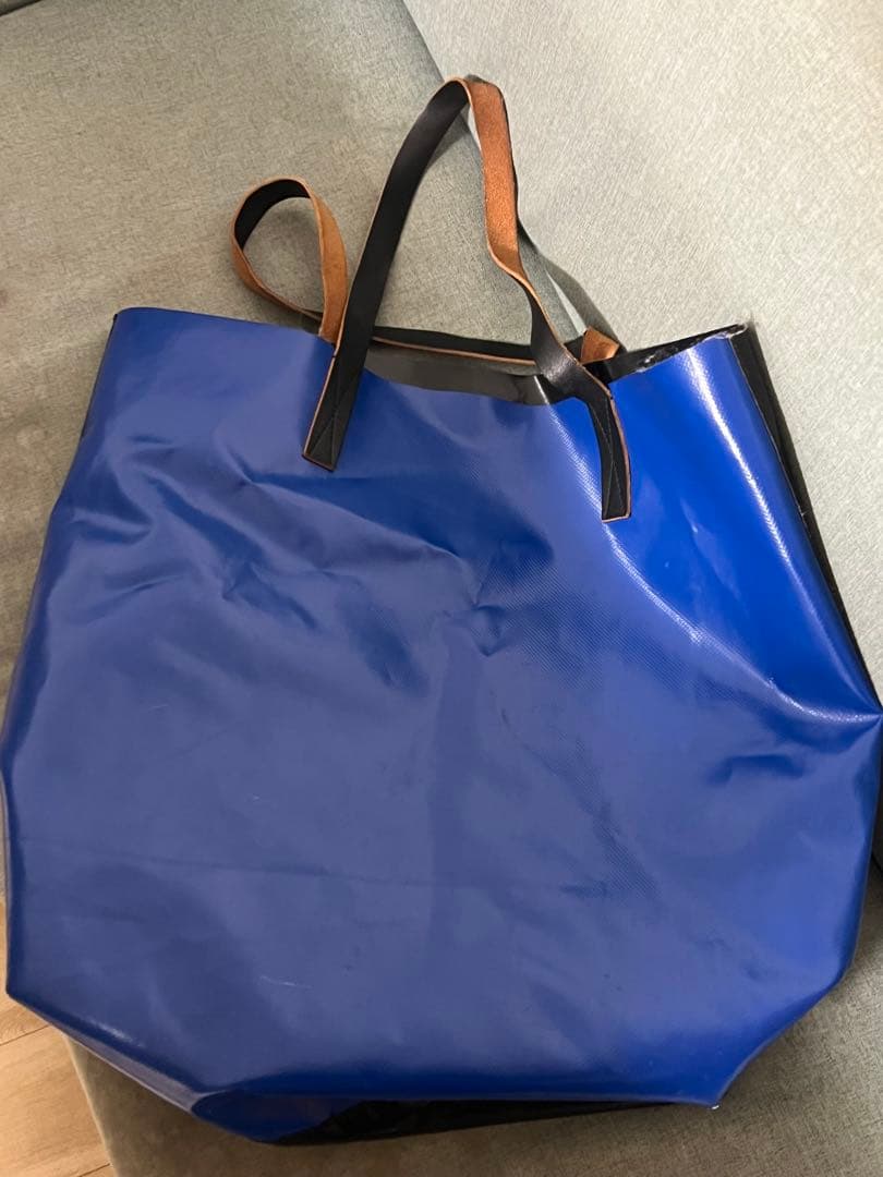 MARNI リバーシブル トートバッグ 黒/青. 最終値下げ