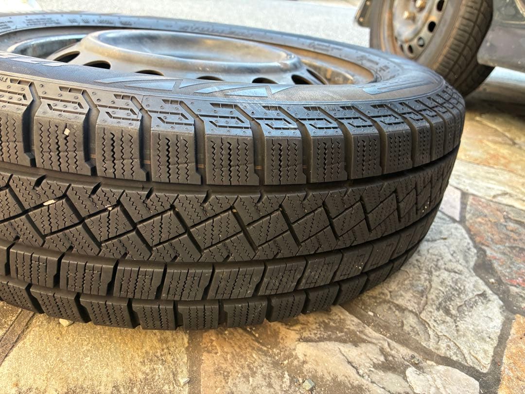 タイヤ・ホイール 175/65 R15 PIRELLI ICE ZERO ASIMMETRICO