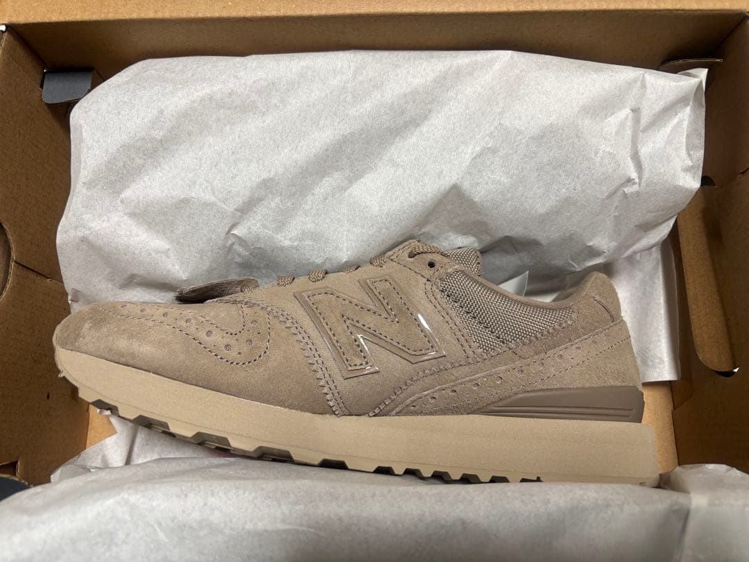 ニューバランス　WL996T J2 ブラウン