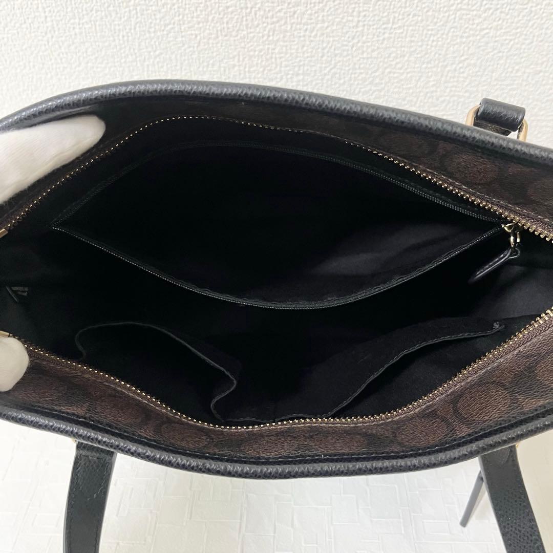 美品★COACH コーチ トートバッグ 肩掛け シグネチャー ブラウン チャーム