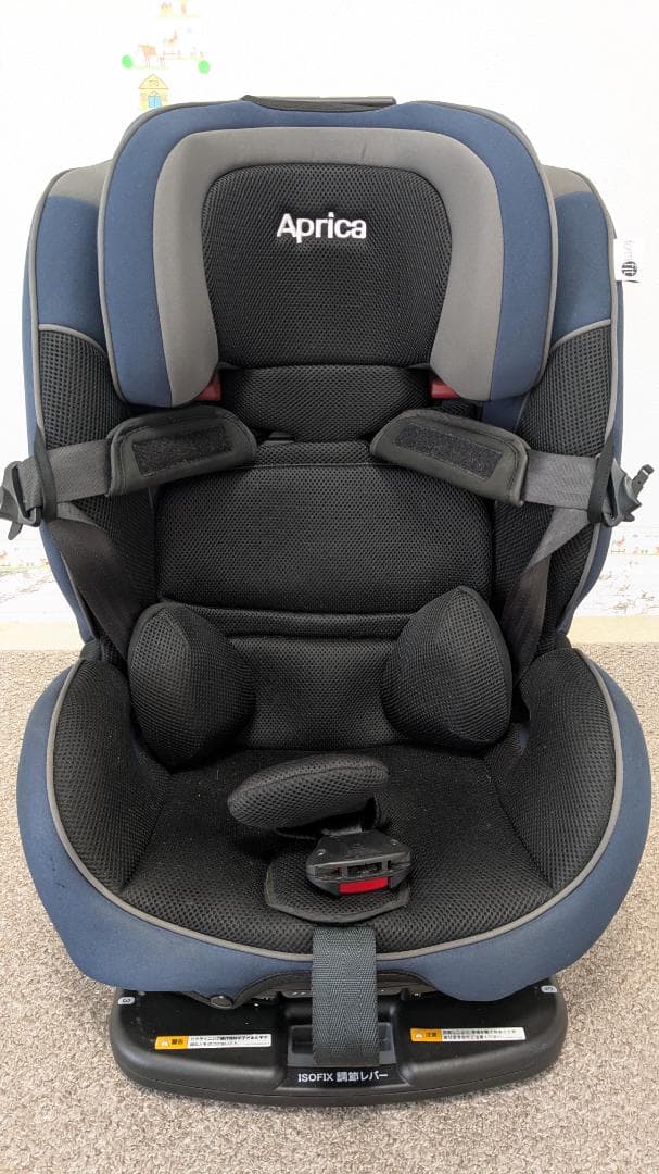 ヒュー Apricaの フォームフィットチャイルドシート