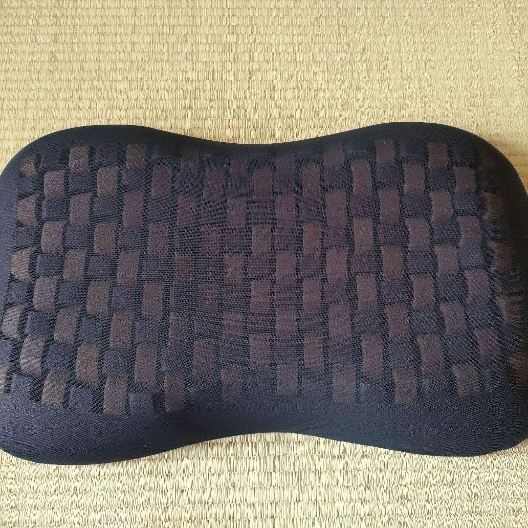 西川　エアー4D　ピロー枕　低め