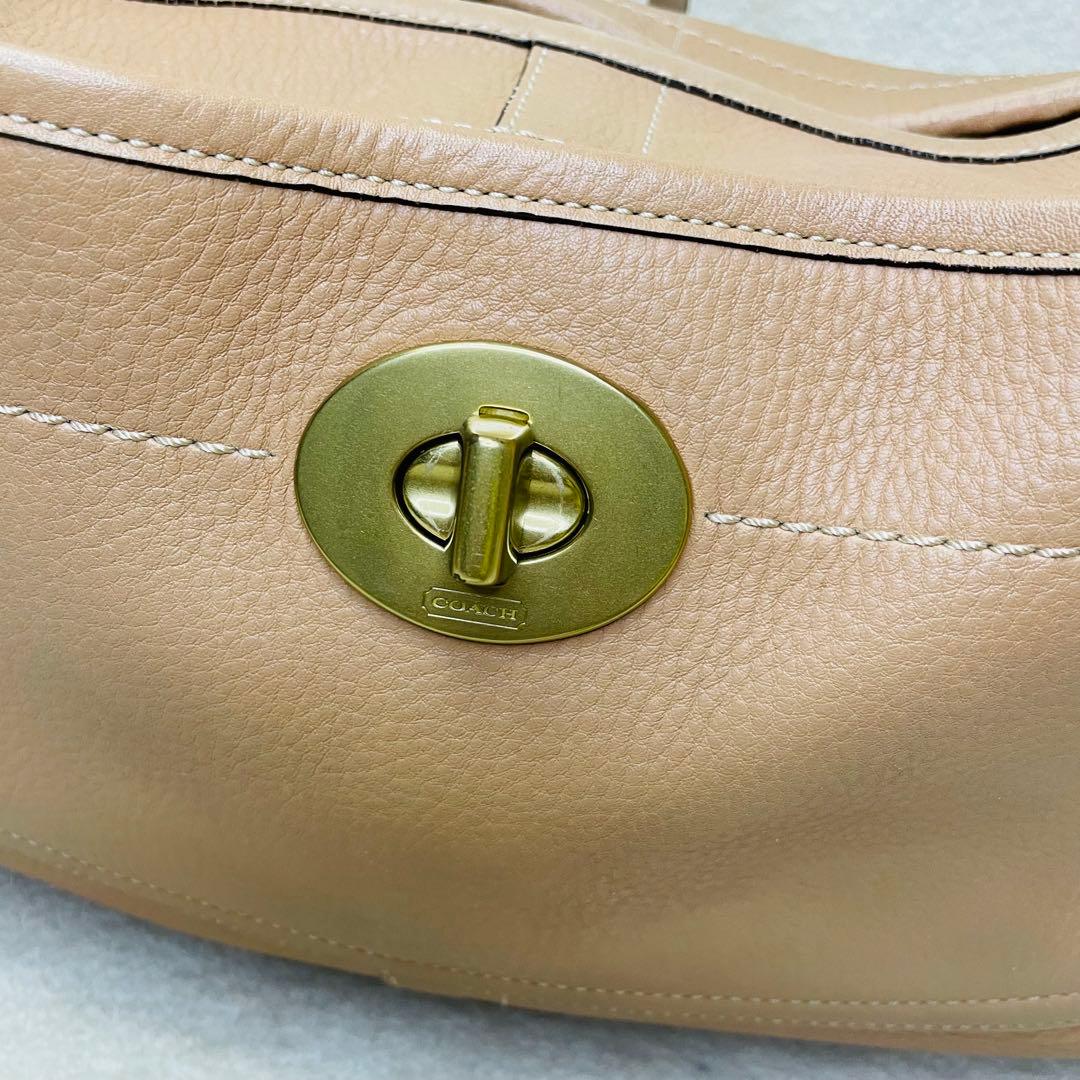 COACH コーチ ワンショルダーバッグ エルゴ ホーボー ターンロック y2k