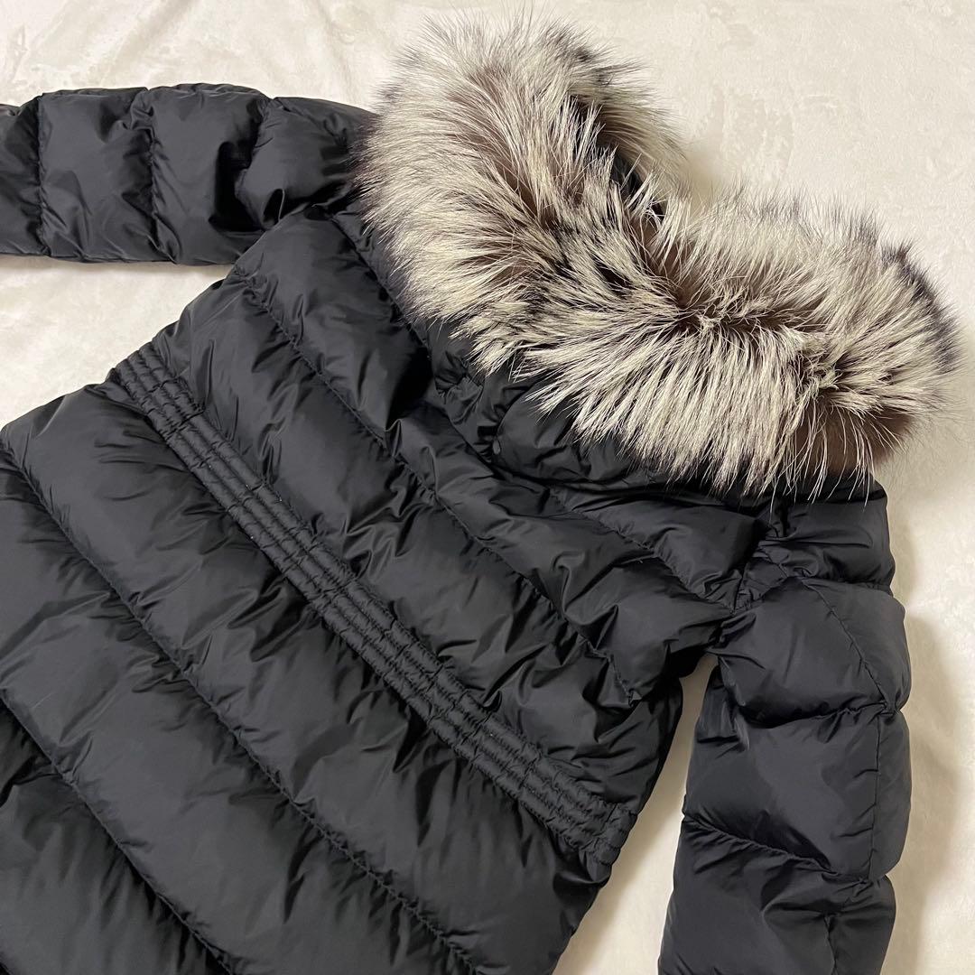 MONCLER APHROTI リアルファー付　ダウンジャケット　黒　3