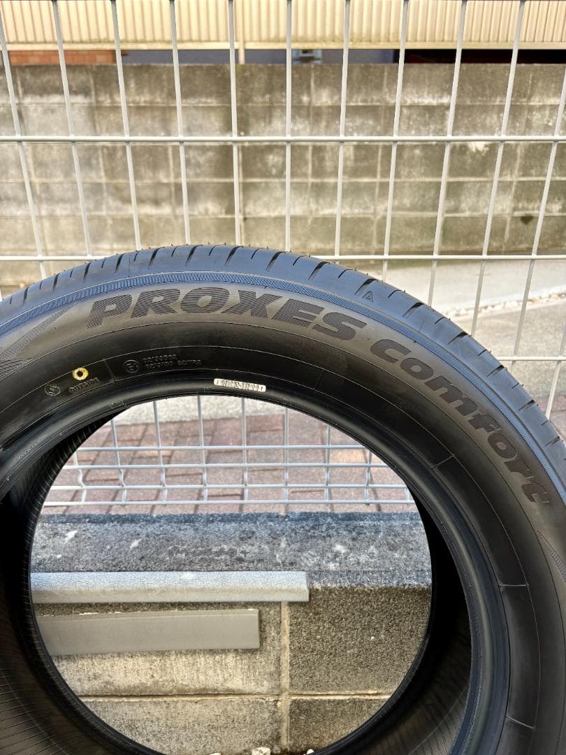 【送料込】トヨタ アルファード40系 純正 タイヤ 225/60R18 新車外し