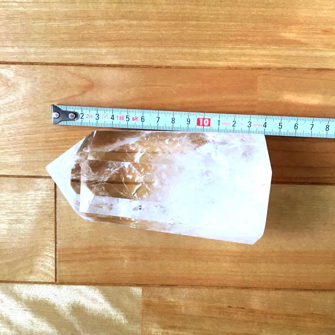 天然水晶　大きめ水晶ポイント750g ブラジル産天然石　パワーストーン　置物