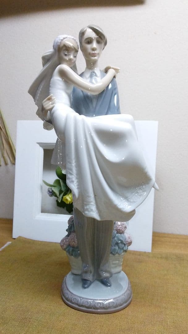 美品リヤドロ LLADRO HAPPY WEDDING 記念日 お祝い 結婚式