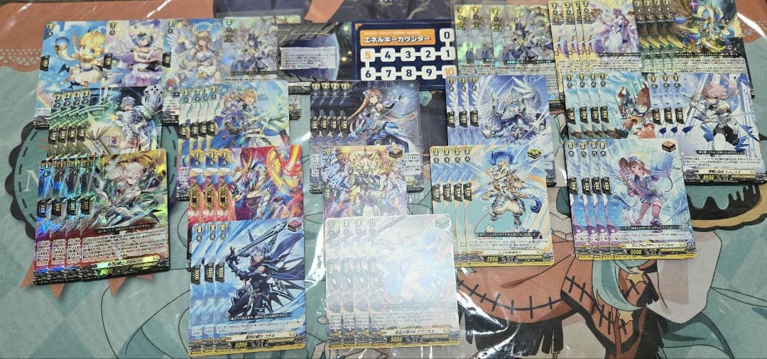 ヴァンガード リィエル ドラコニス デッキ