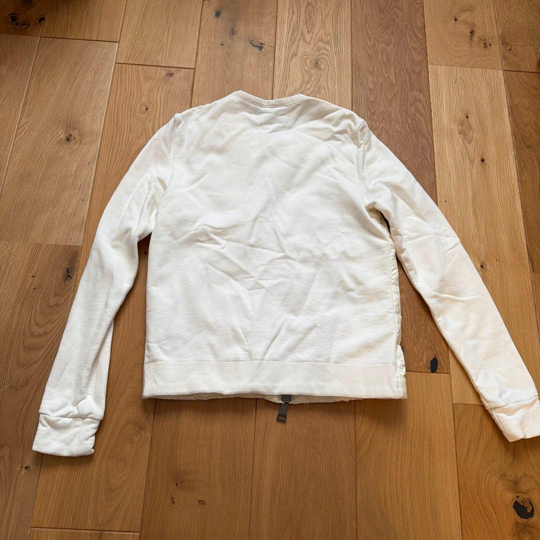 モンクレール　ホワイト ダウンジャケット