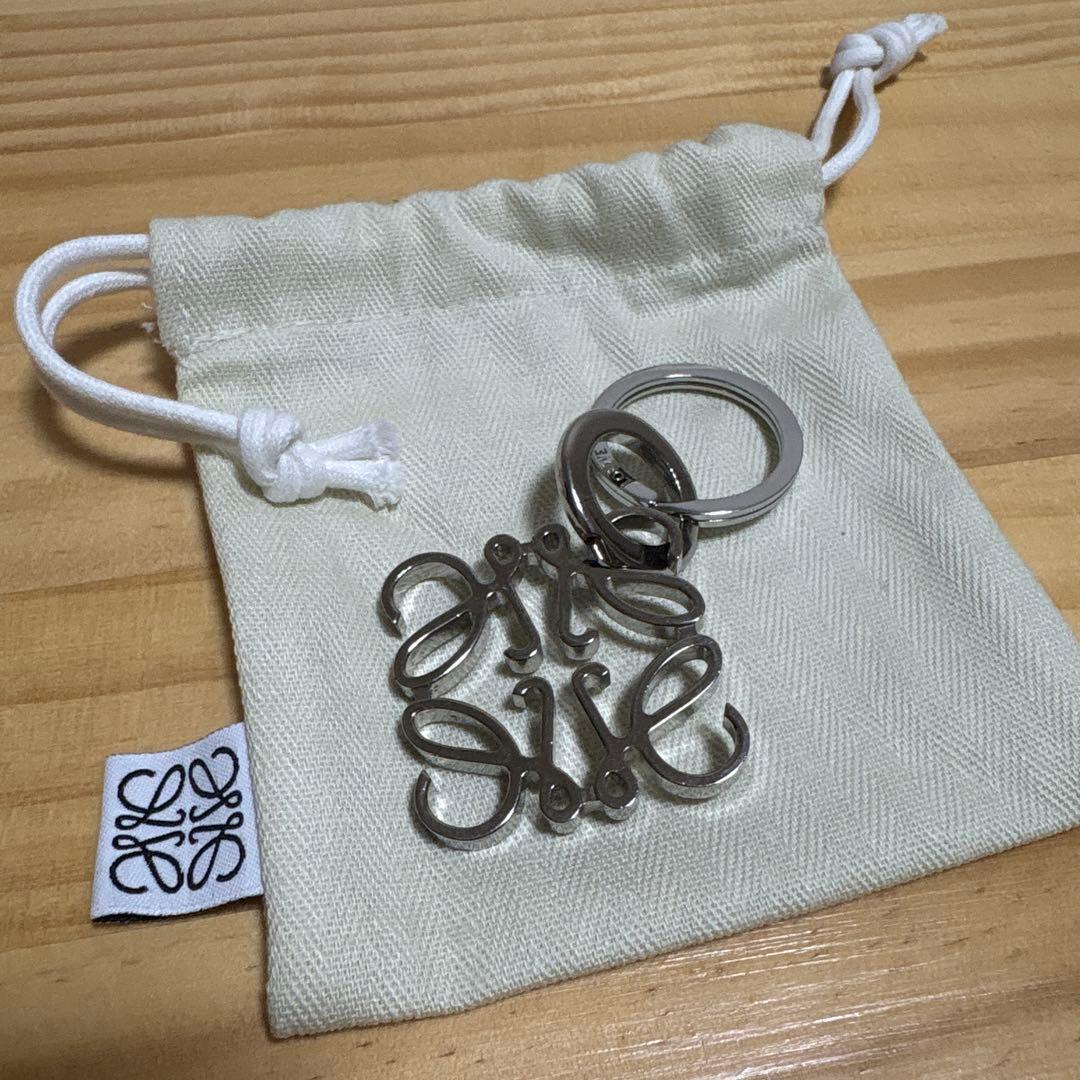 LOEWE ロエベ アナグラム キーリング キーホルダー チャーム