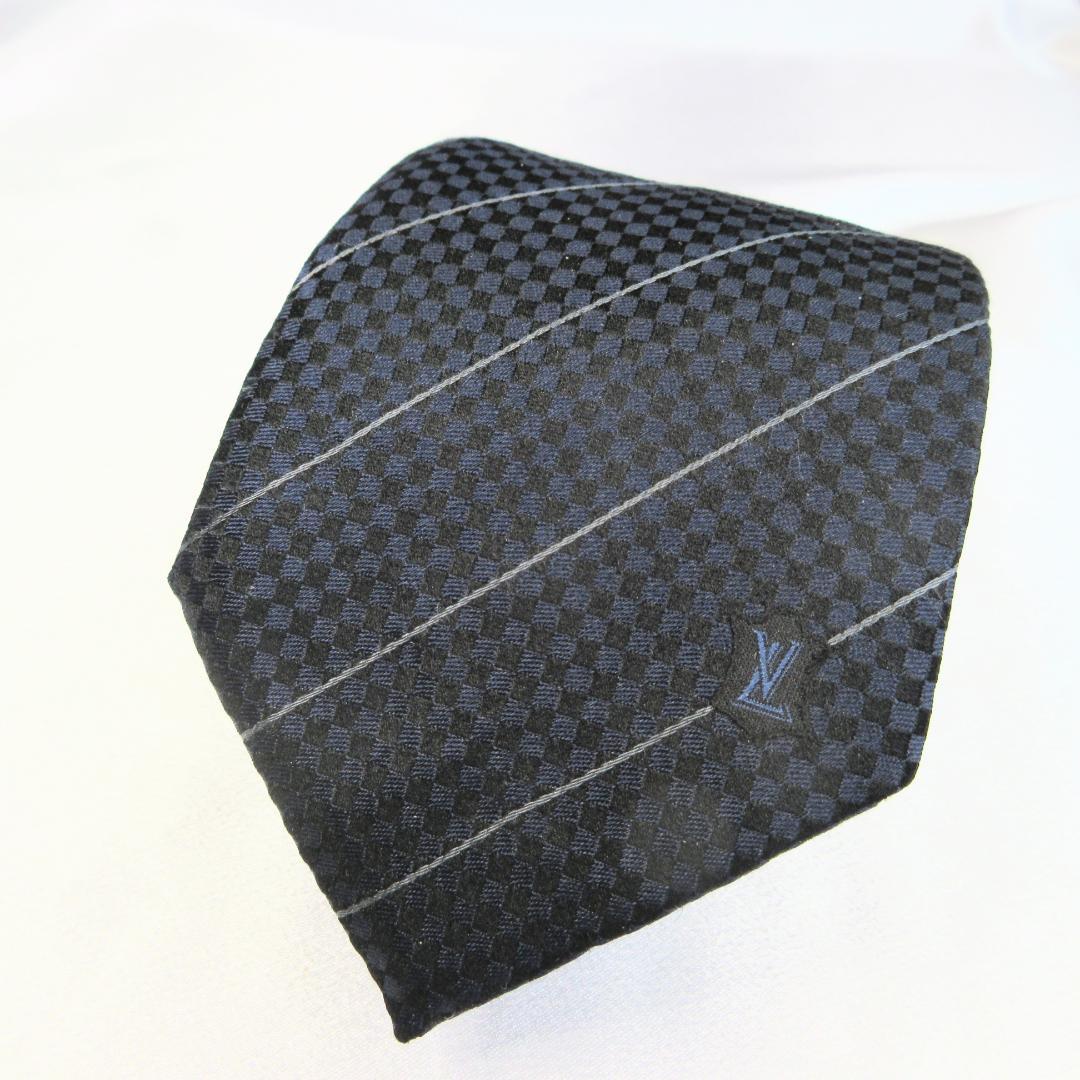 ルイヴィトン　マイクロダミエ　LVロゴ　ストライプ　紺×黒　ネクタイ