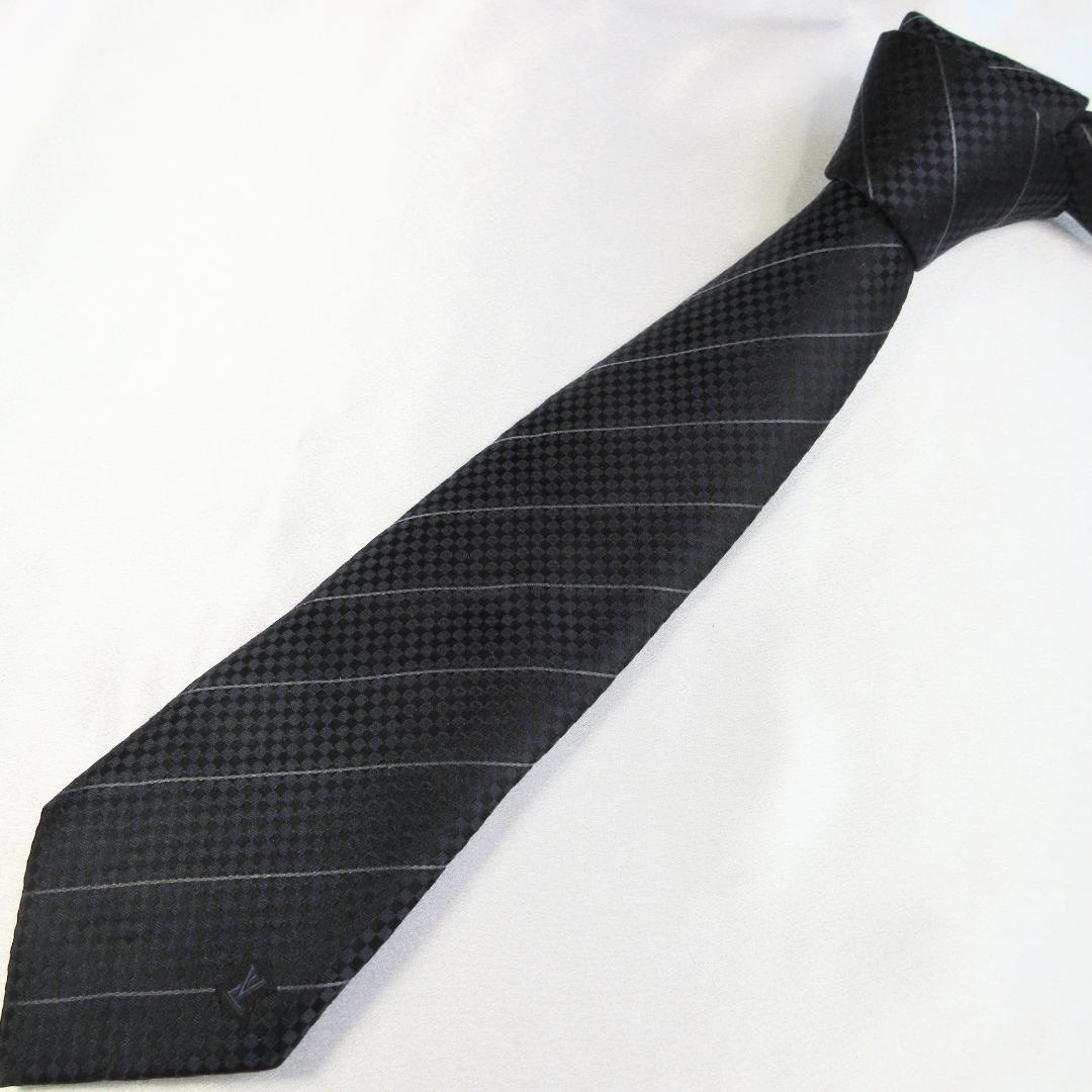 ルイヴィトン　マイクロダミエ　LVロゴ　ストライプ　紺×黒　ネクタイ