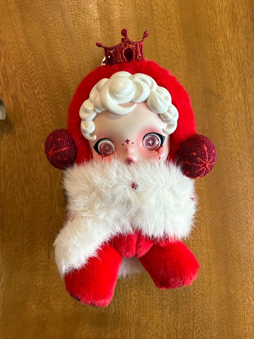 POPMARTスカルパンダWinter Symphony シークレット